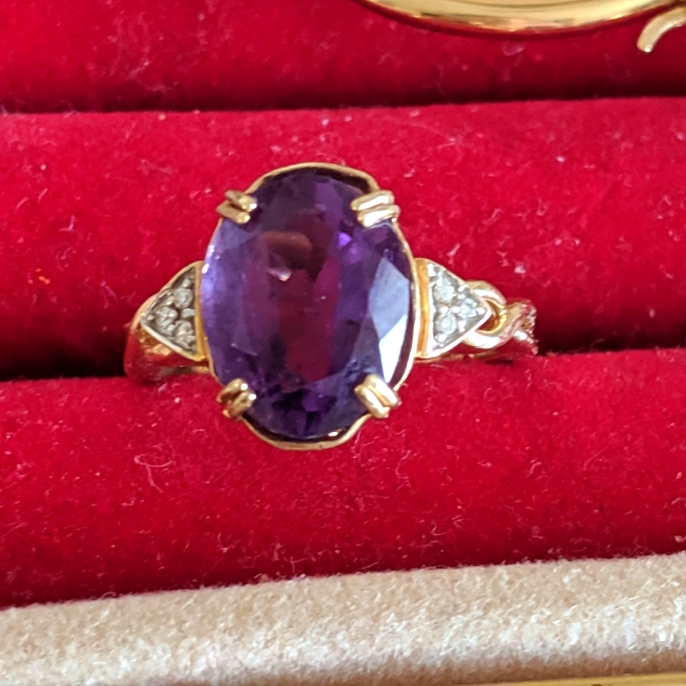Trade for Jessicashaystar 10K Yellow Gold, Amethyst, & Diamond Ring